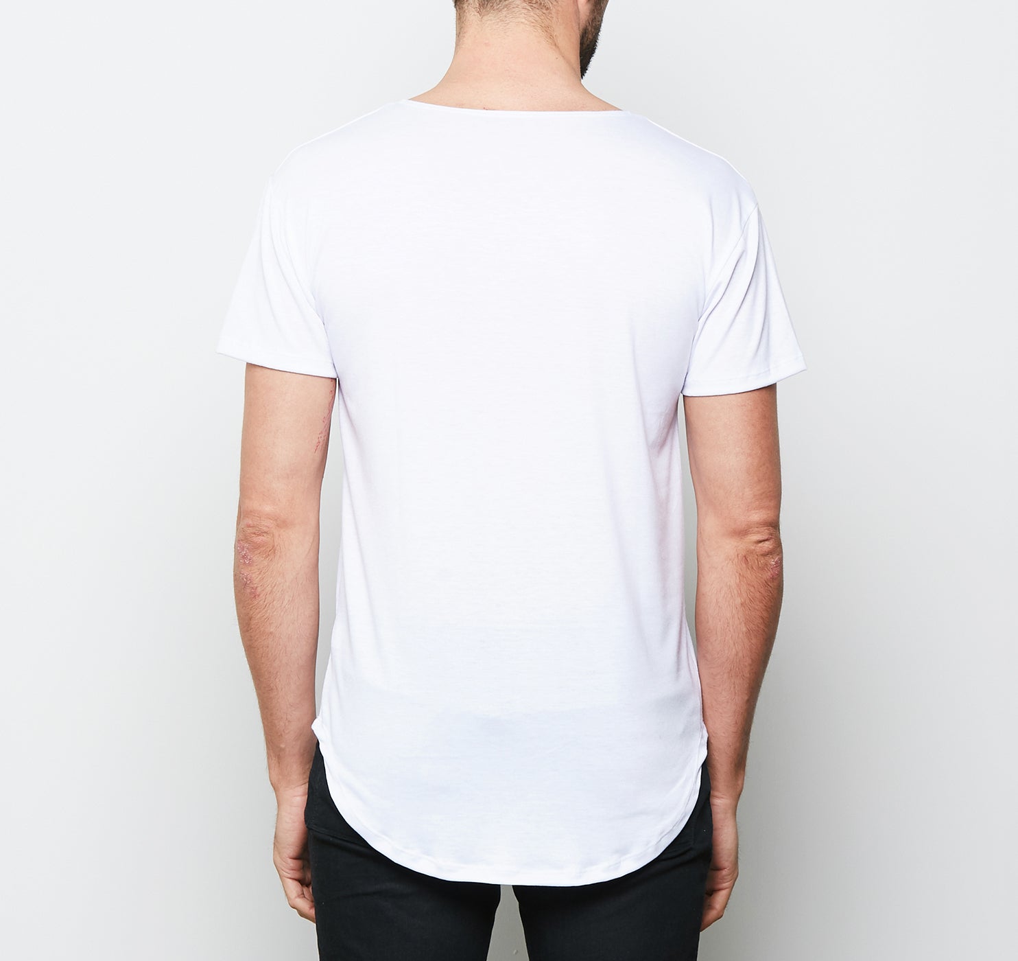 Men's Scoop Neck Shirt